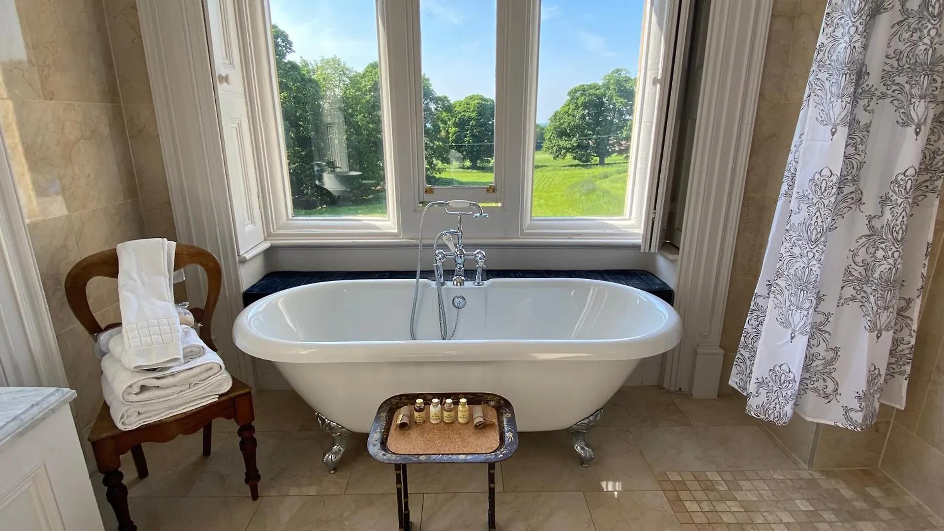 Rossington Hall Doncaster 4*,